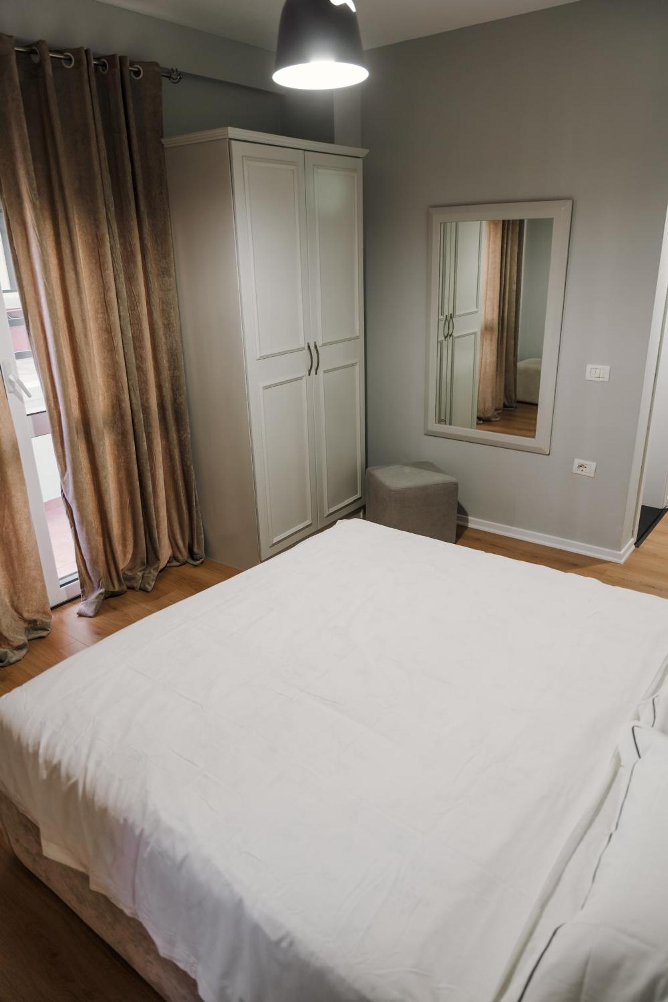 Urban Hotel Tirana Zewnętrze zdjęcie